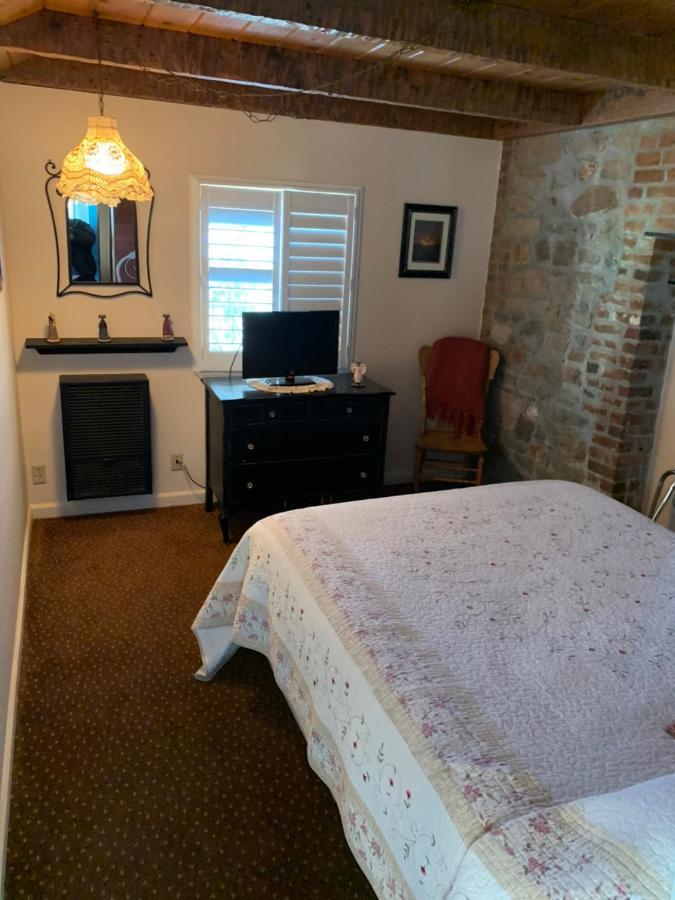 Sugarloaf Mountain Motel バージニアシティ エクステリア 写真