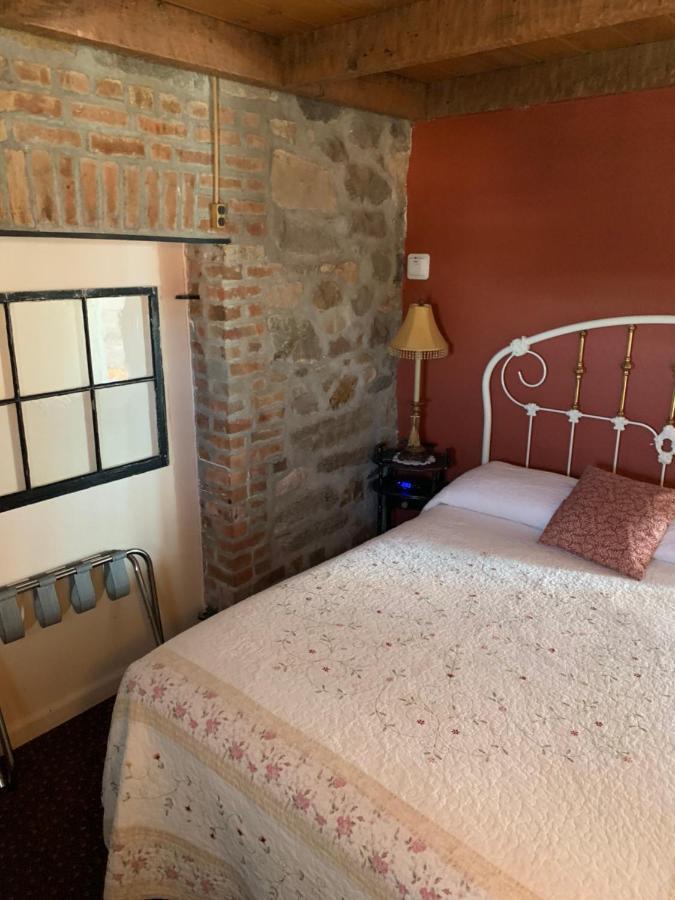 Sugarloaf Mountain Motel バージニアシティ エクステリア 写真