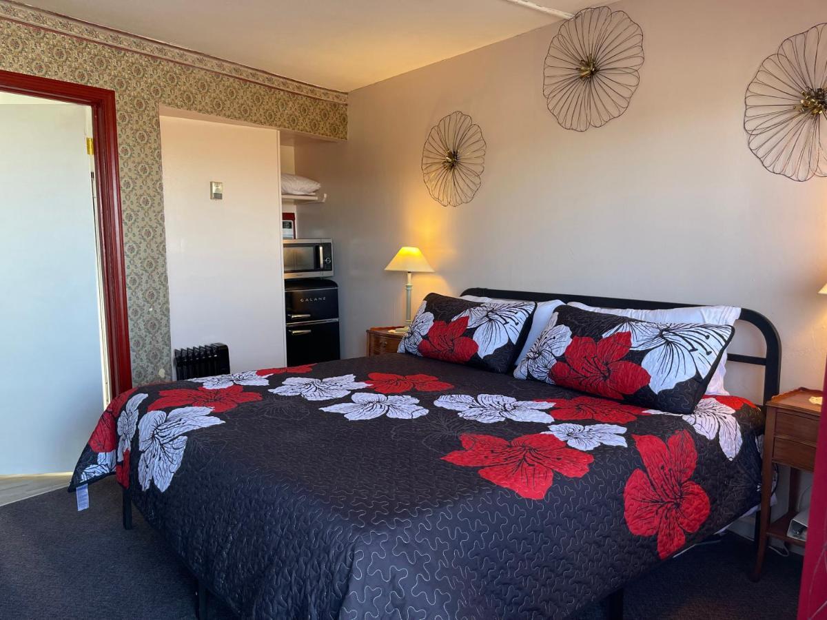 Sugarloaf Mountain Motel バージニアシティ エクステリア 写真